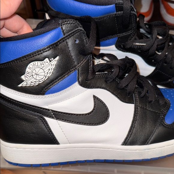 Mens Jordan Air 1 Retro High OG "Royal Toe" sneakers Black - Picture 6 of 11